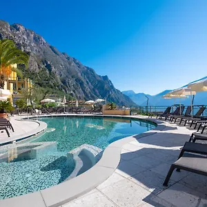 Cristina Limone sul Garda